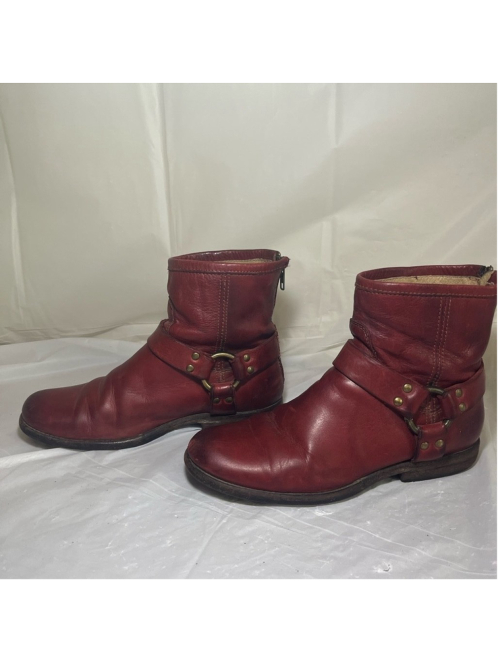 Frye Sz 7 Phillip Harness Ankle Boots Rear Zip Western Boho Red 76870